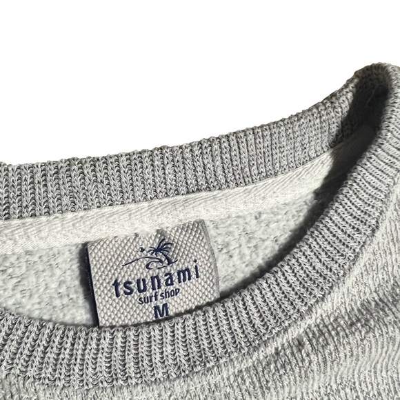 Lot of 4 Long Sleeve Shirts/Sweaters Tennessee travel souvenir warm gift beach - Picture 9 of 11